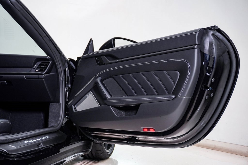 New 2026 Porsche 911 Carrera GTS image 19