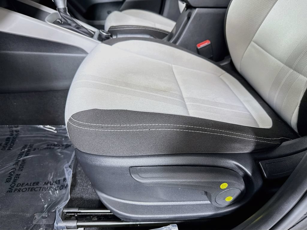 Used 2023 Hyundai Venue SEL FWD image 22