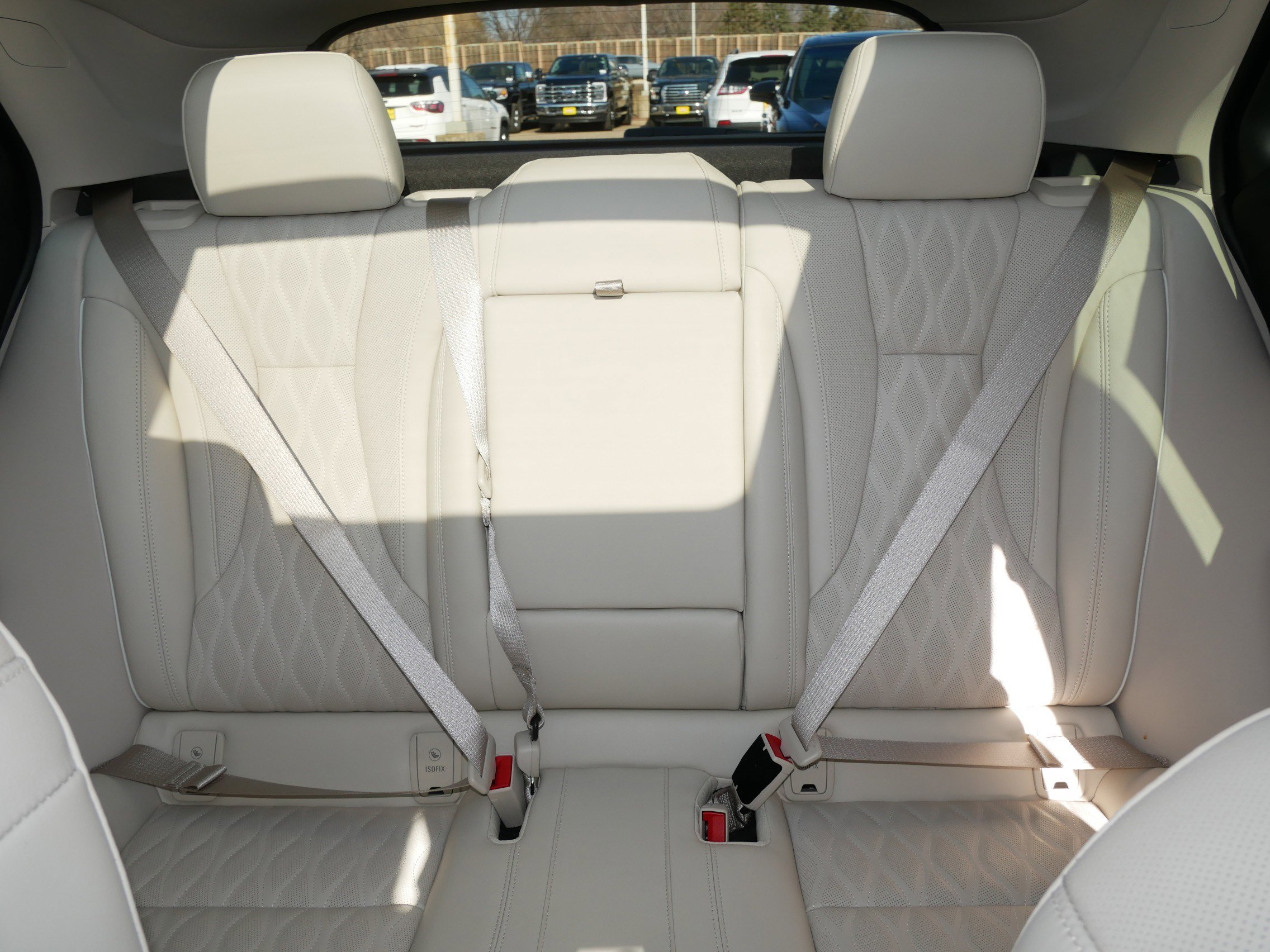 Used 2022 Buick Envision Avenir w/ Technology Package II image 12