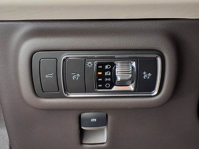 New 2026 Lincoln Nautilus Black Label AWD/4WD image 16