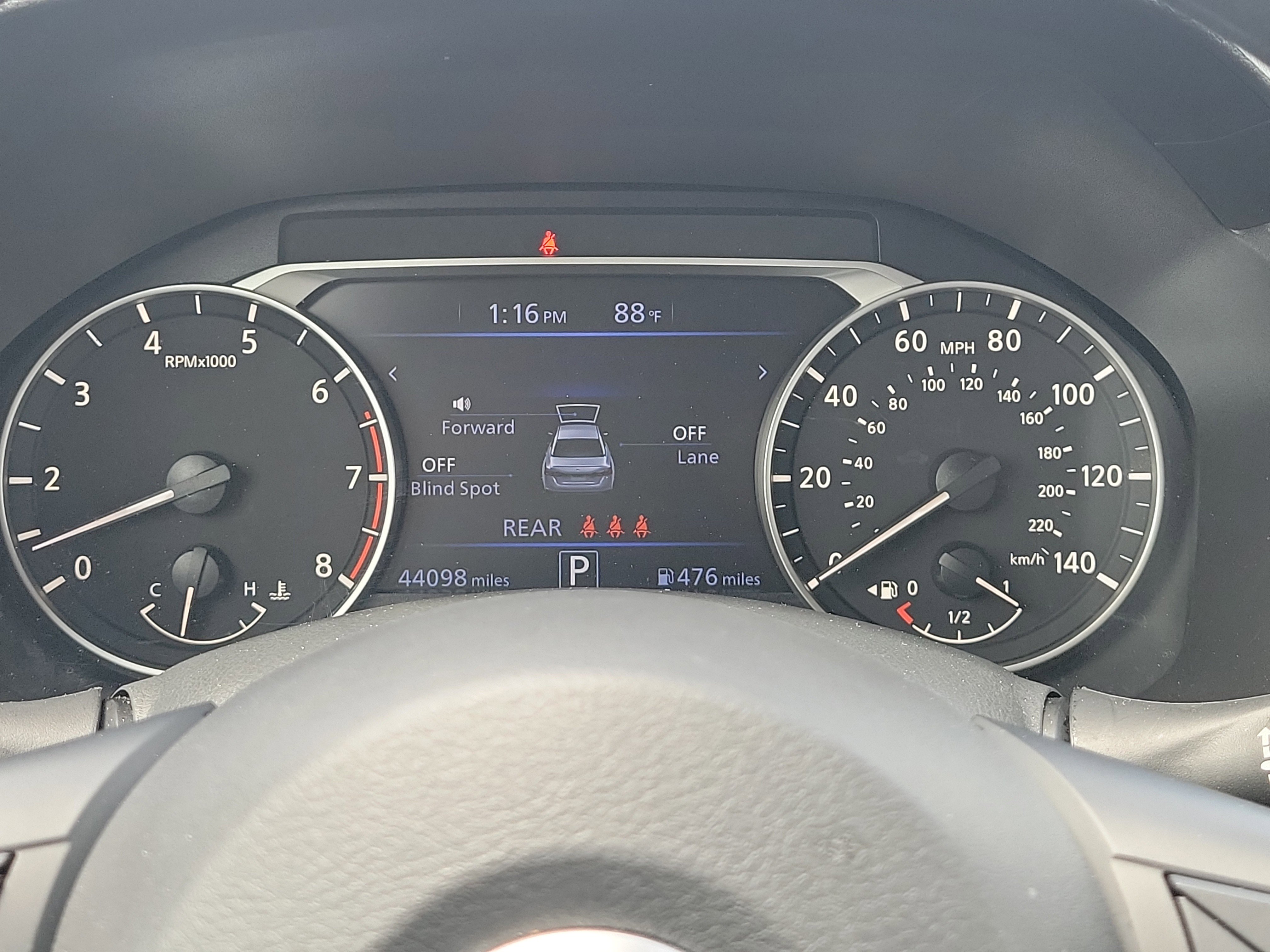 Used 2025 Nissan Altima 2.5 SV FWD image 25