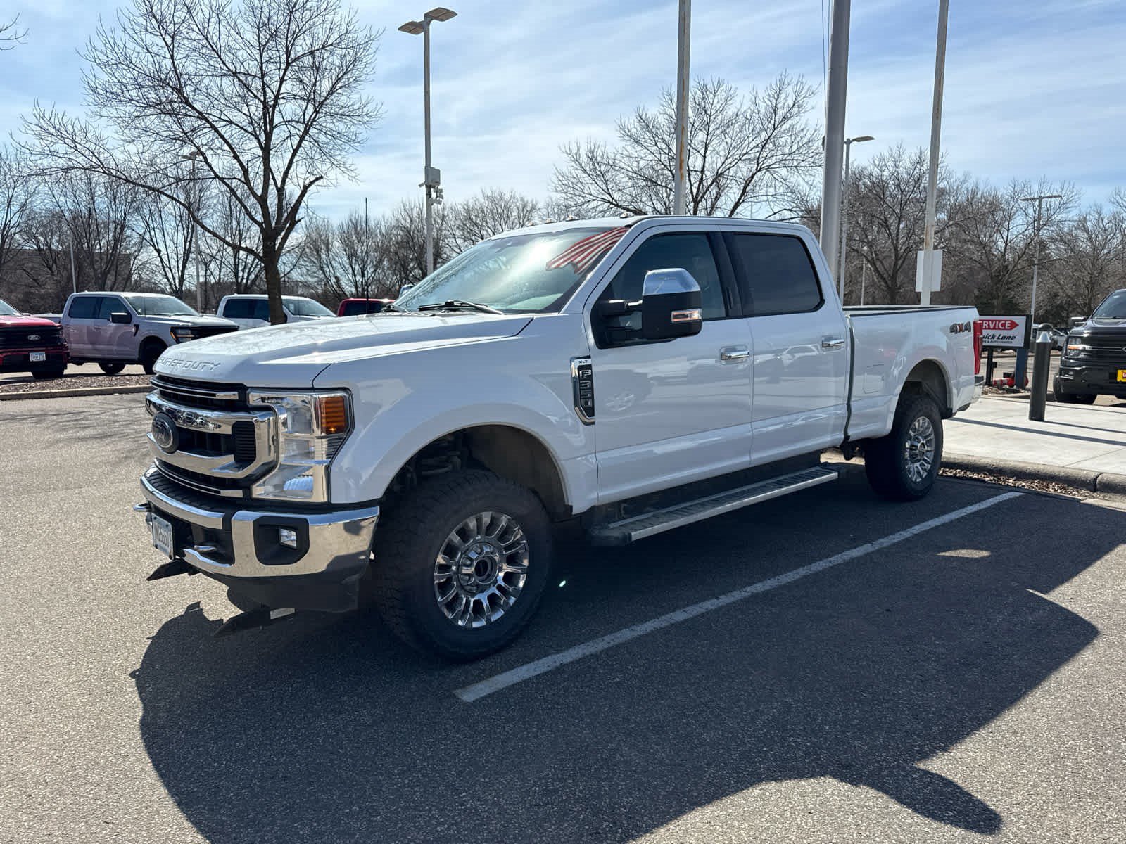 Used 2022 Ford F350 XLT w/ XLT Premium Package AWD/4WD image 3