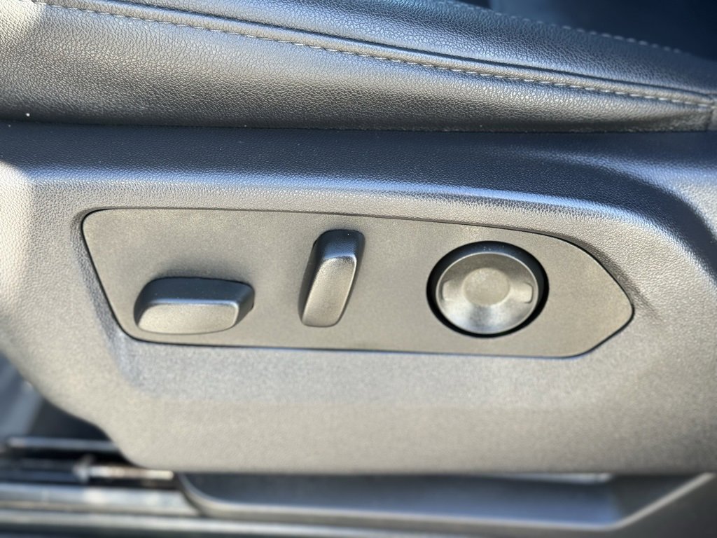 Used 2024 Chevrolet Silverado 1500 RST w/ Convenience Package II image 21