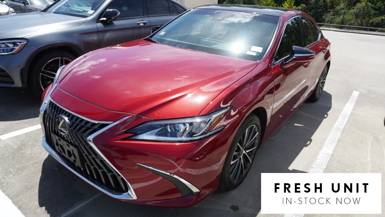 Certified 2025 Lexus ES 350 w/ Premium Package