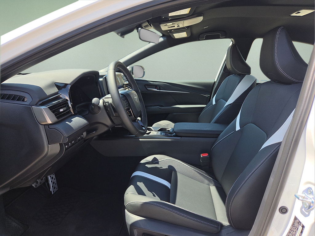 New 2026 Toyota Camry SE w/ Convenience Package FWD image 20