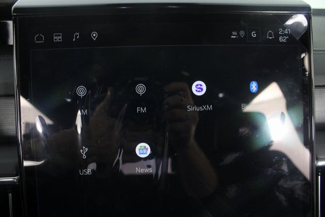 New 2026 GMC Yukon XL Denali w/ Sun & Power Step Package image 6