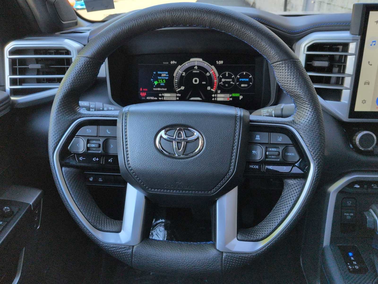 Used 2023 Toyota Tundra Platinum AWD/4WD image 25