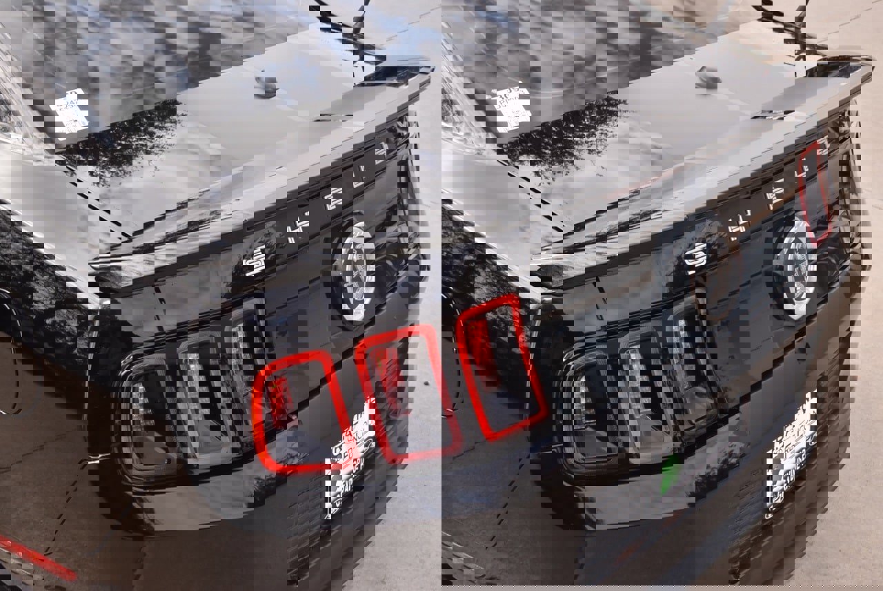 Used 2013 Ford Mustang Shelby GT500 image 36