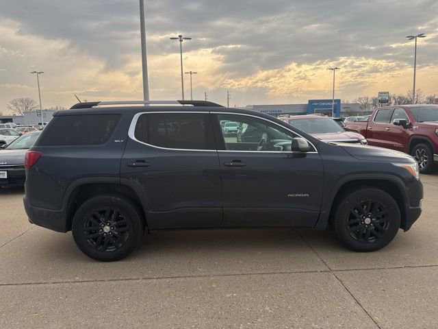 Used 2018 GMC Acadia SLT image 2