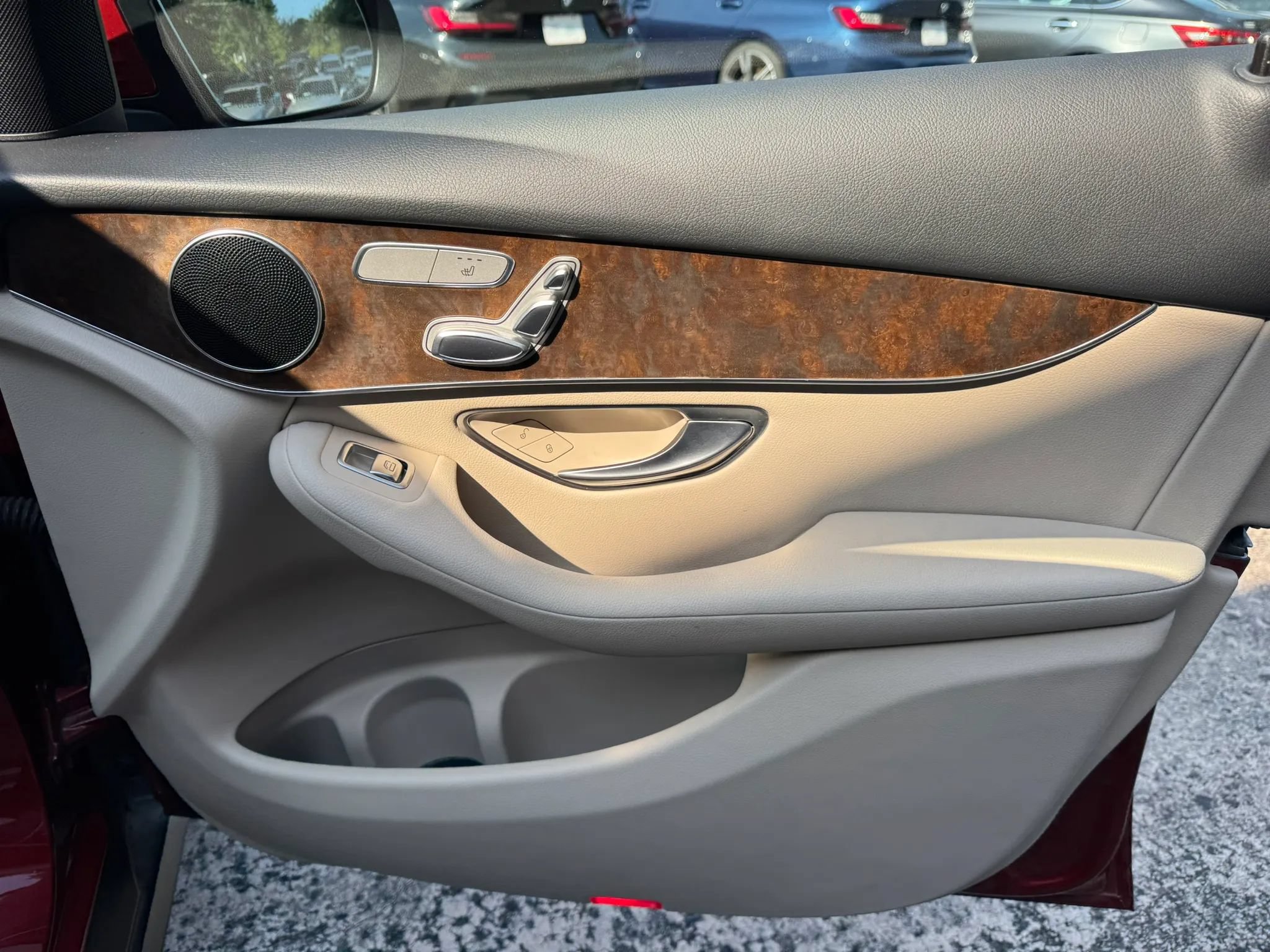 Used 2019 Mercedes-Benz GLC 300 image 25