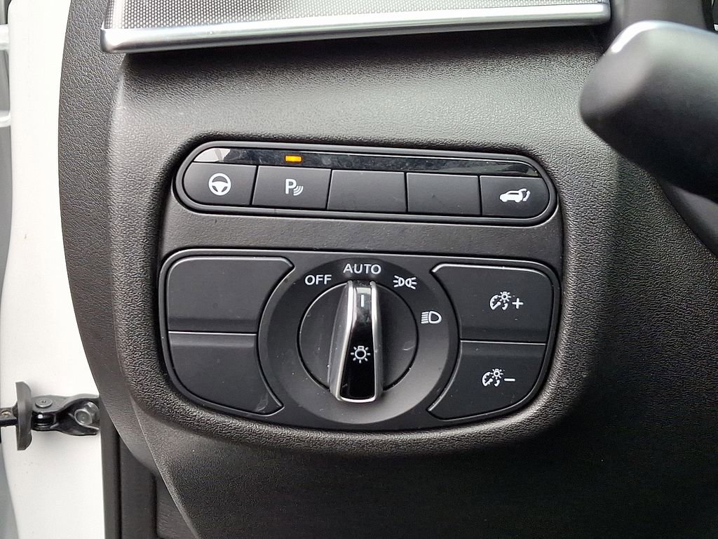 Used 2023 INFINITI QX50 Luxe image 27