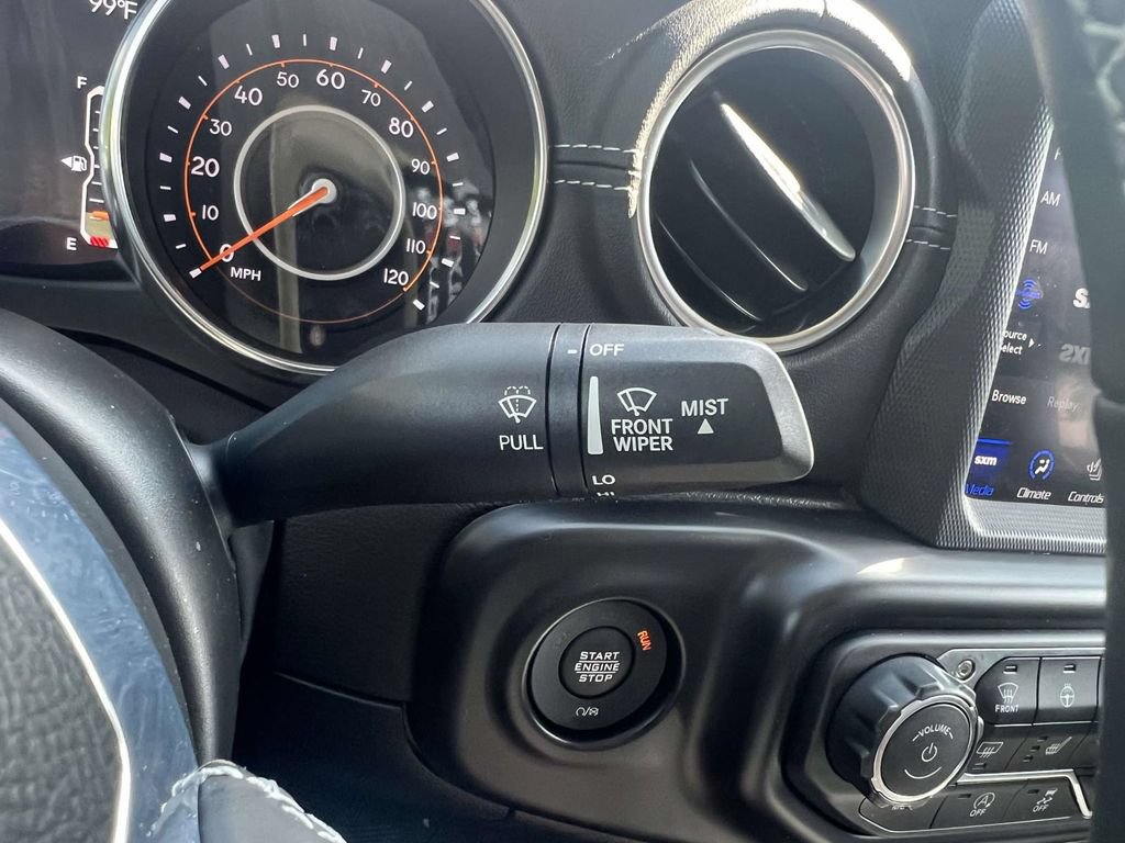 Used 2022 Jeep Gladiator Overland w/ Popular Equipment Package AWD/4WD image 24