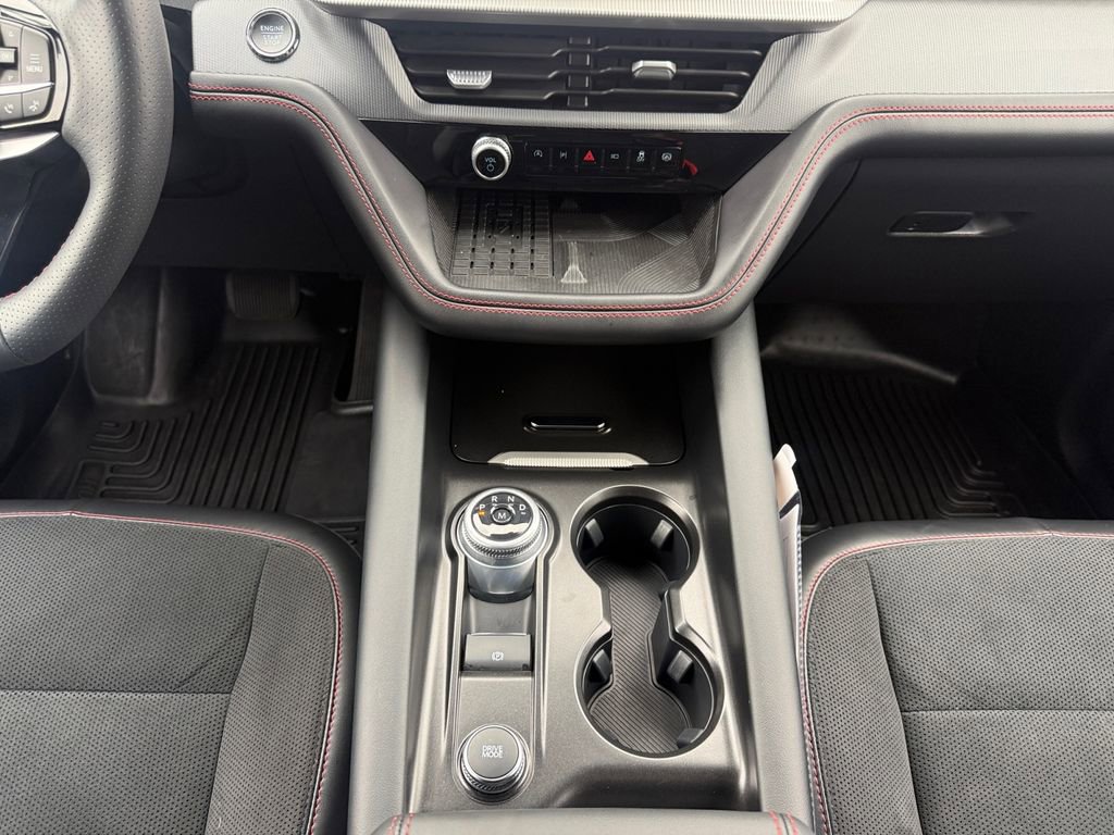 Used 2025 Ford Explorer ST image 15