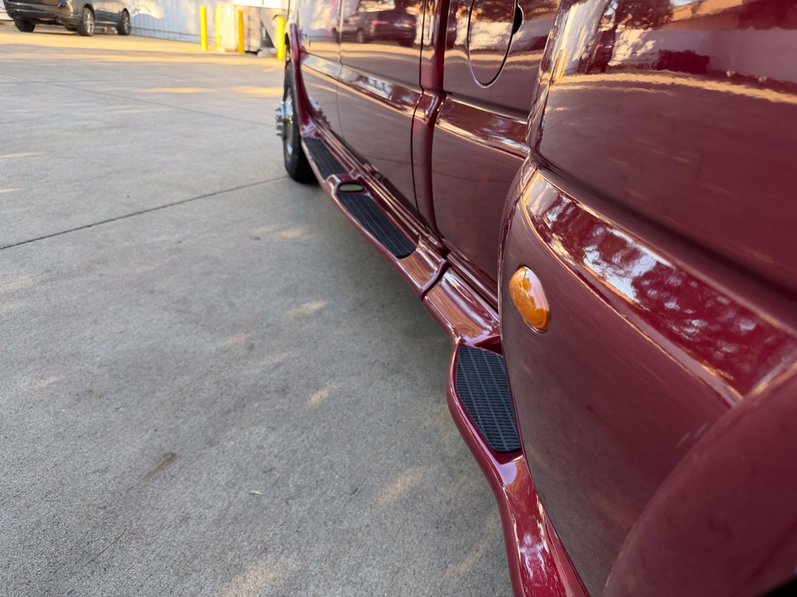 Used 2005 GMC Sierra 3500 SLT w/ Heavy-Duty Power Package RWD image 35
