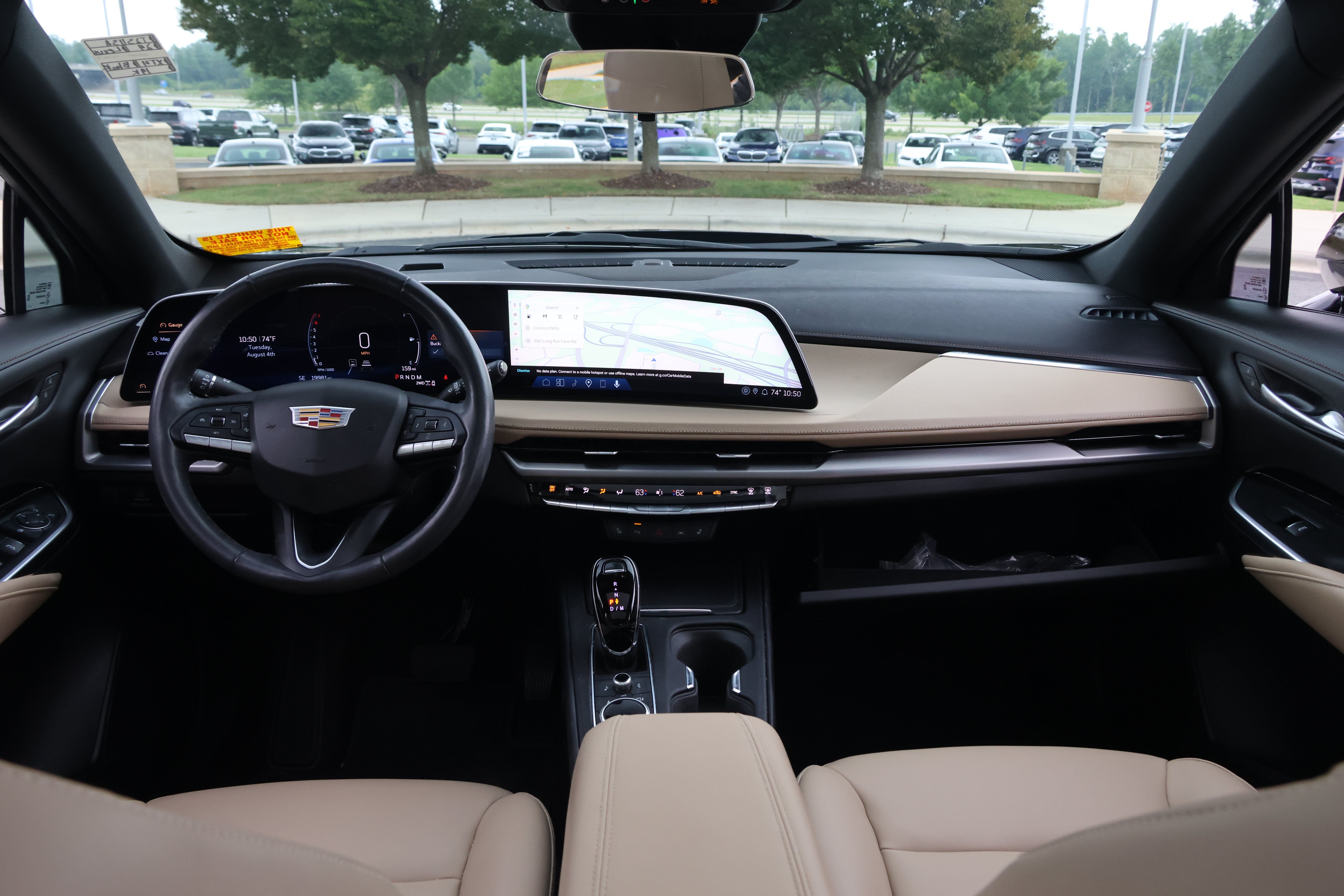 Used 2024 Cadillac XT4 Luxury w/ Cold Weather Package AWD/4WD image 17