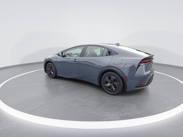 Used 2025 Toyota Prius LE FWD image 6