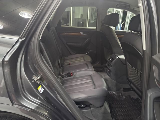 Used 2023 Audi Q5 2.0T Premium w/ Convenience Package image 30