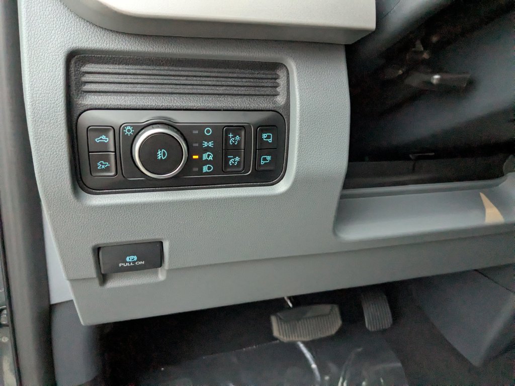 New 2027 Ford F450 XLT AWD/4WD image 17