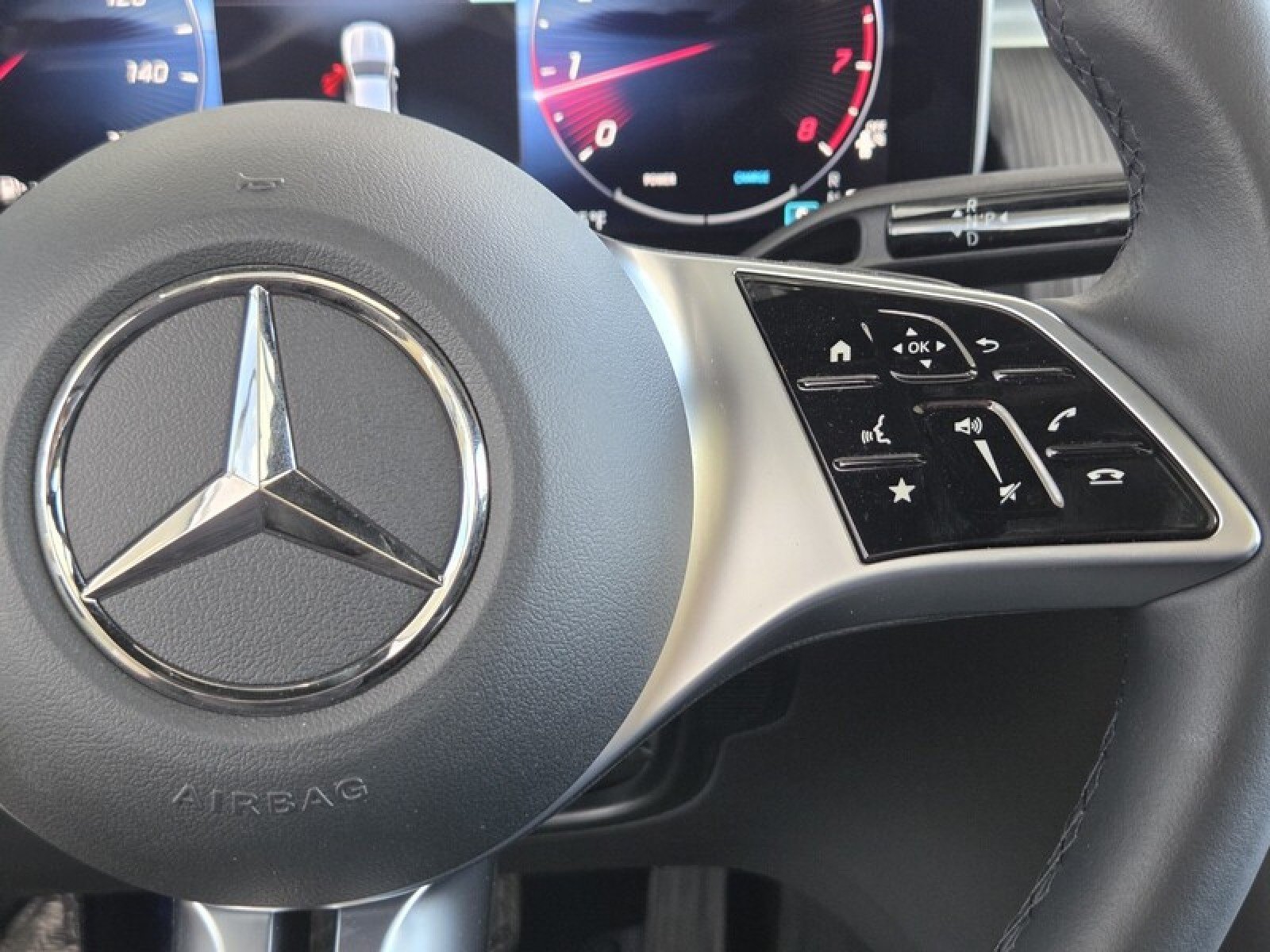Certified 2023 Mercedes-Benz GLC 300 image 26
