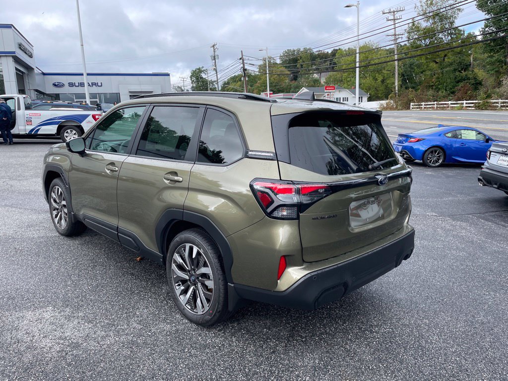 New 2026 Subaru Forester Touring AWD/4WD image 5