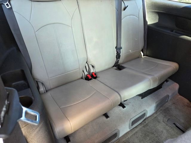 Used 2012 GMC Acadia SLT w/ LPO, 'HIT The Road' Package image 15