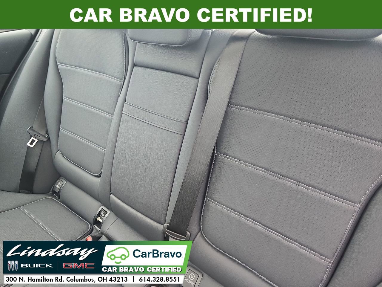 Used 2025 Mercedes-Benz C 300 4MATIC Sedan image 26