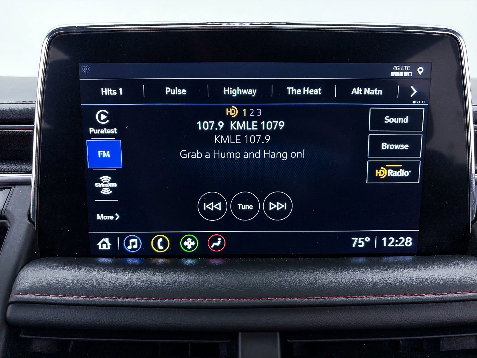 Used 2021 Chevrolet Tahoe RST RWD image 25