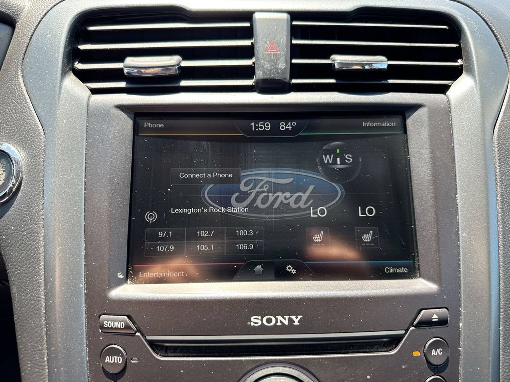 Used 2016 Ford Fusion Titanium FWD image 14