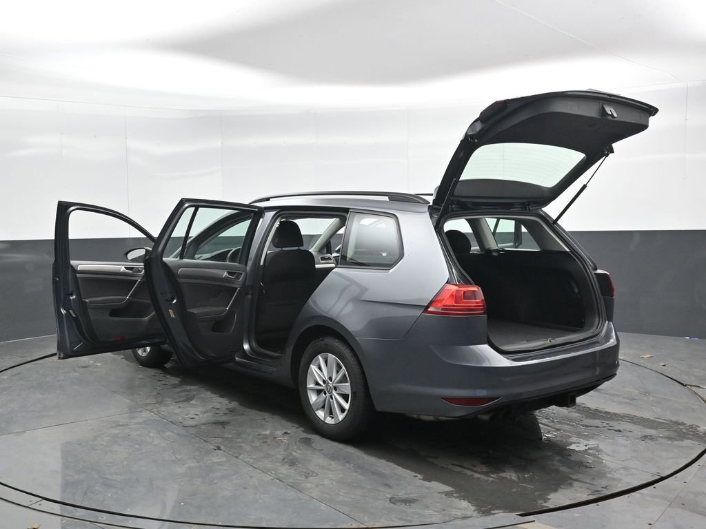 Used 2016 Volkswagen Golf S FWD image 43