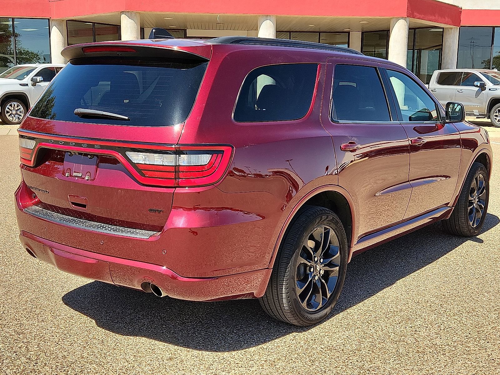 Used 2025 Dodge Durango GT image 4