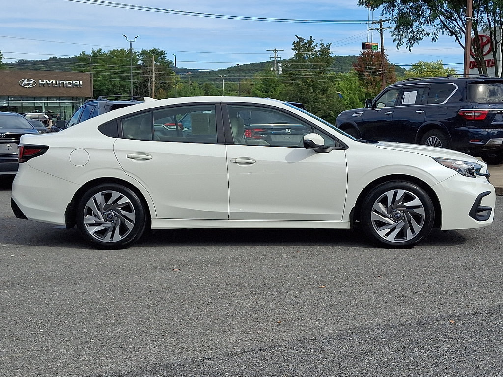 Used 2024 Subaru Legacy Limited AWD/4WD image 10