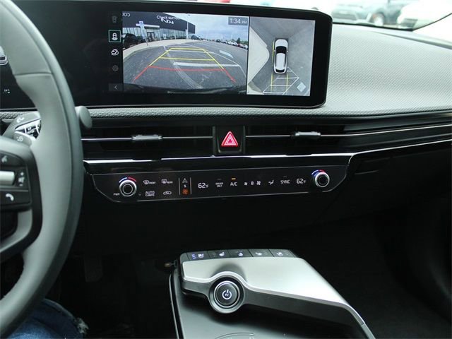 New 2025 Kia EV6 Wind image 9