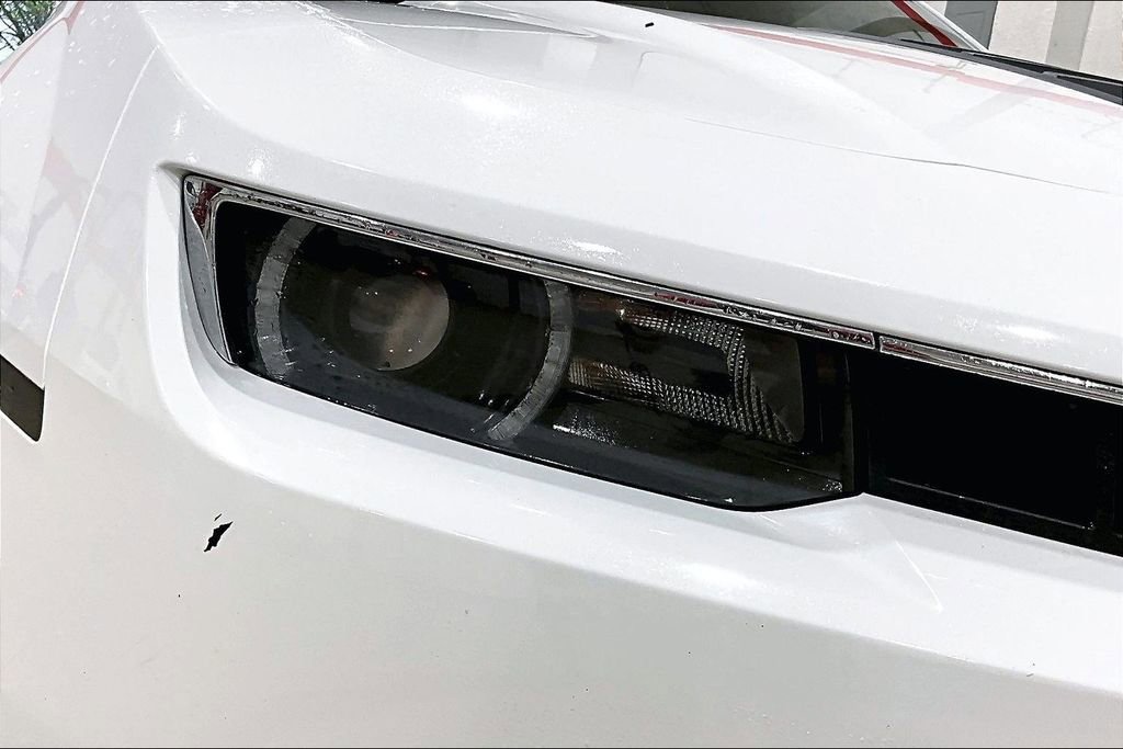 Used 2015 Chevrolet Camaro SS w/ RS Package RWD image 28