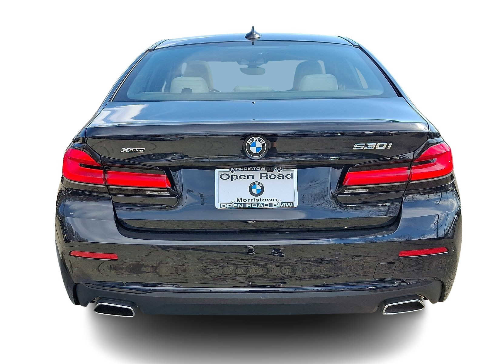 Certified 2023 BMW 530i xDrive w/ Premium Package image 5