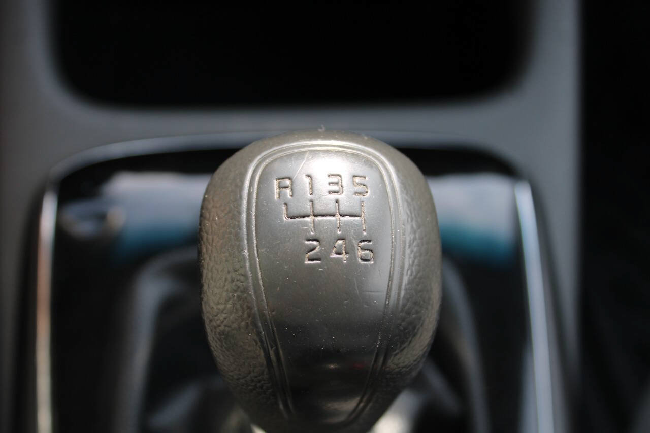 Used 2017 Kia Forte LX FWD image 38