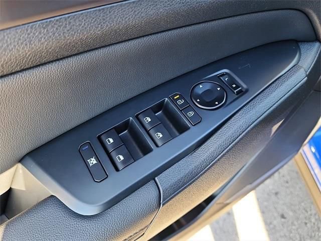 New 2026 Kia Sportage EX image 12