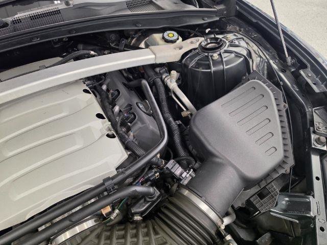 Used 2017 Chevrolet Camaro SS RWD image 33