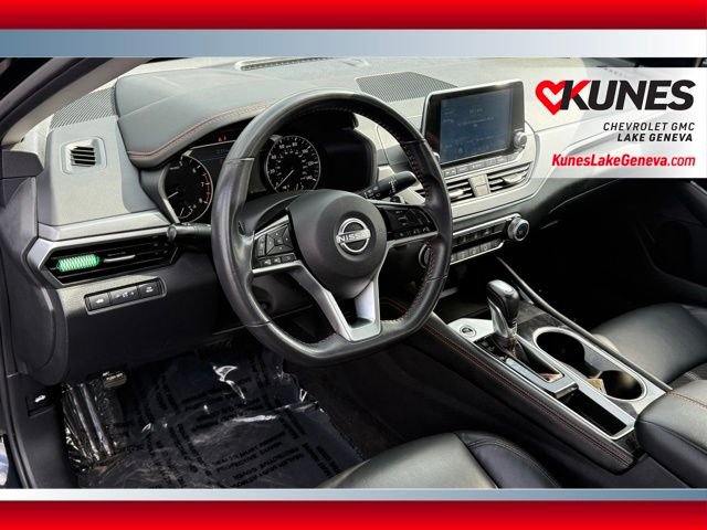 Used 2024 Nissan Altima 2.5 SR FWD image 22