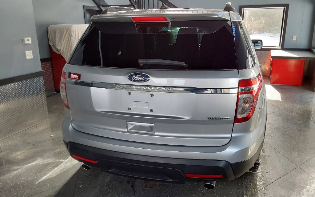 Used 2013 Ford Explorer FWD image 10