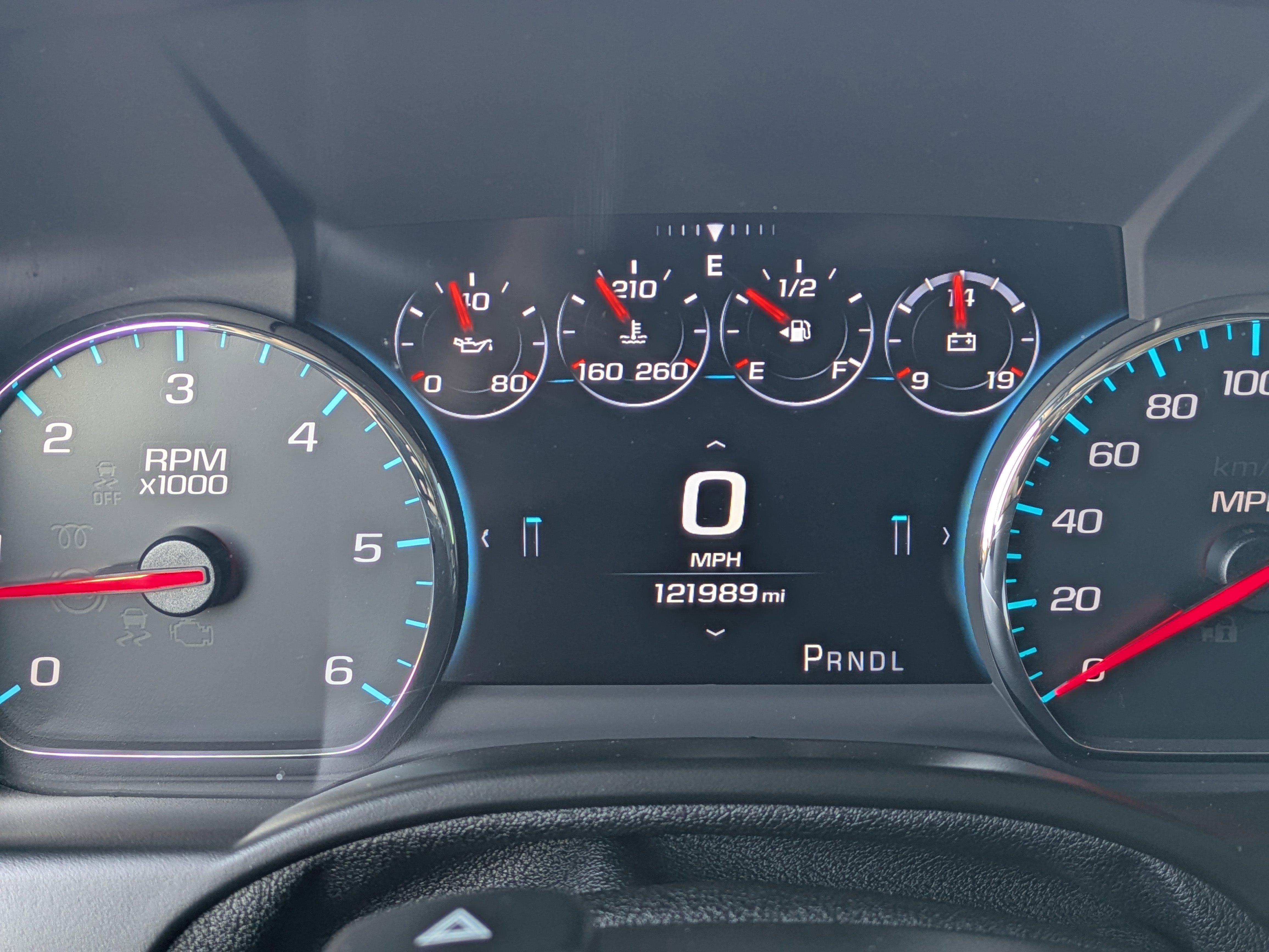 Used 2017 GMC Yukon SLT w/ Open Road Package image 31