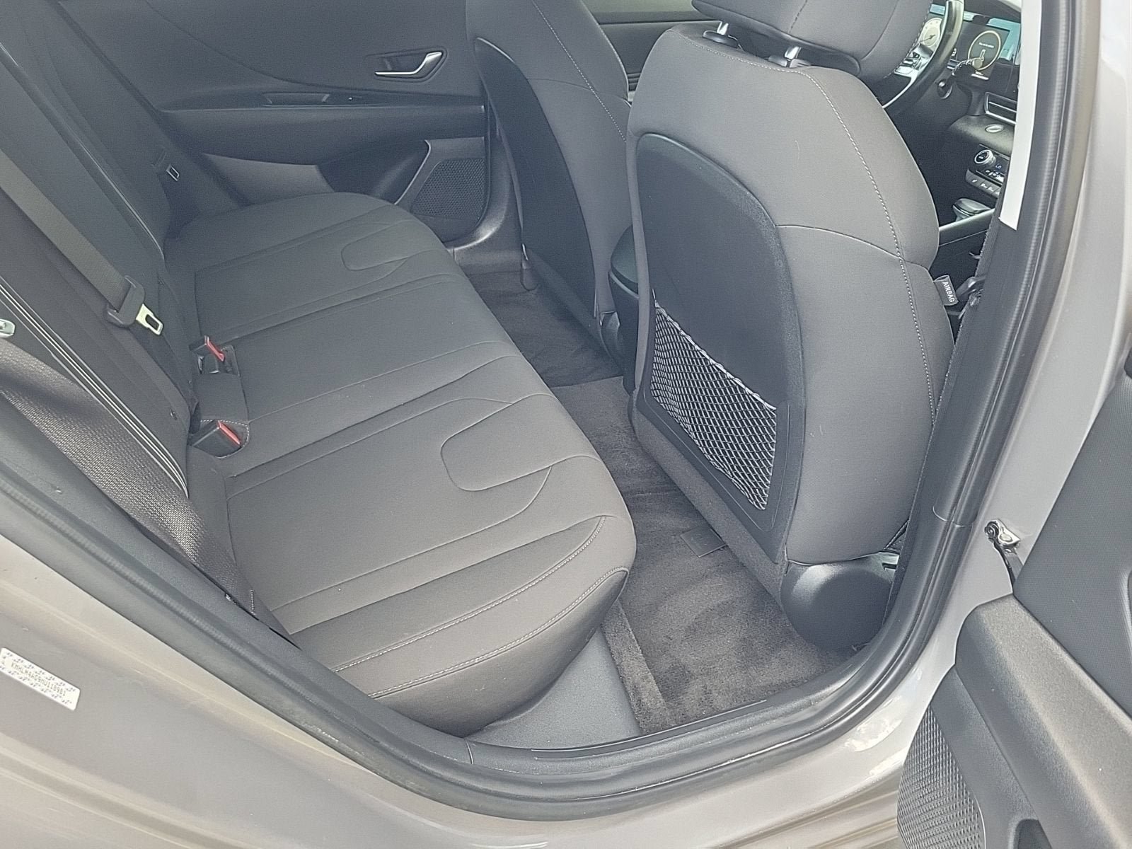 Used 2021 Hyundai Elantra SEL w/ Convenience + Premium Package FWD image 12