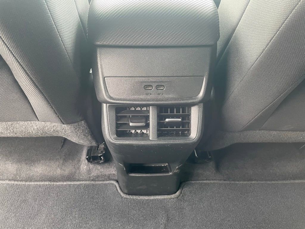 Used 2025 Chevrolet Equinox LT FWD image 19