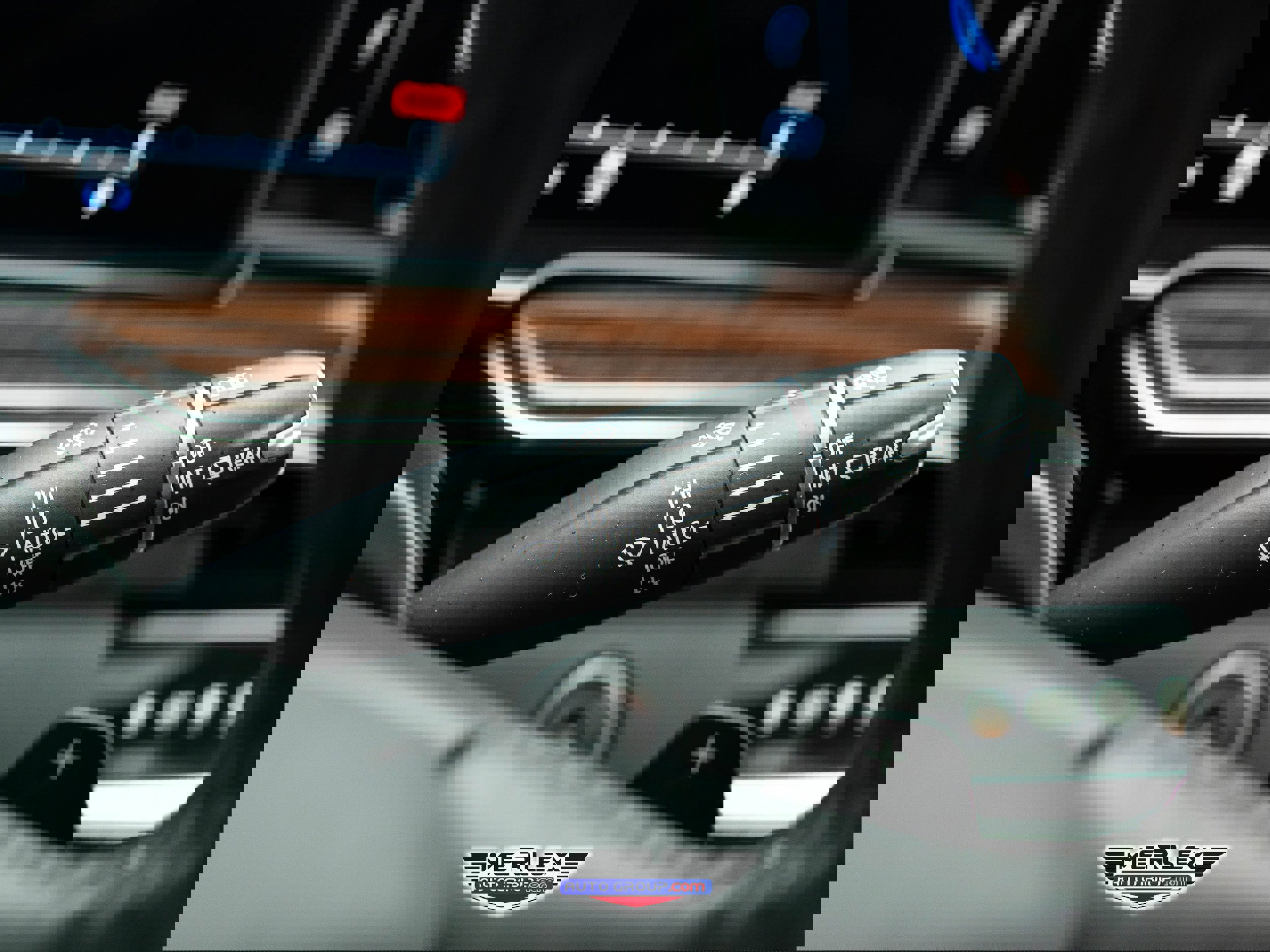 Used 2022 Cadillac Escalade ESV Premium Luxury image 28