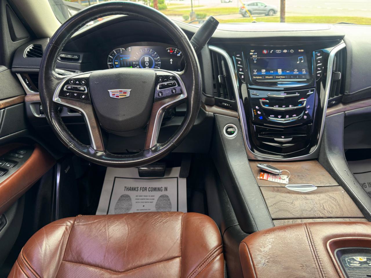 Used 2017 Cadillac Escalade ESV Luxury RWD image 17