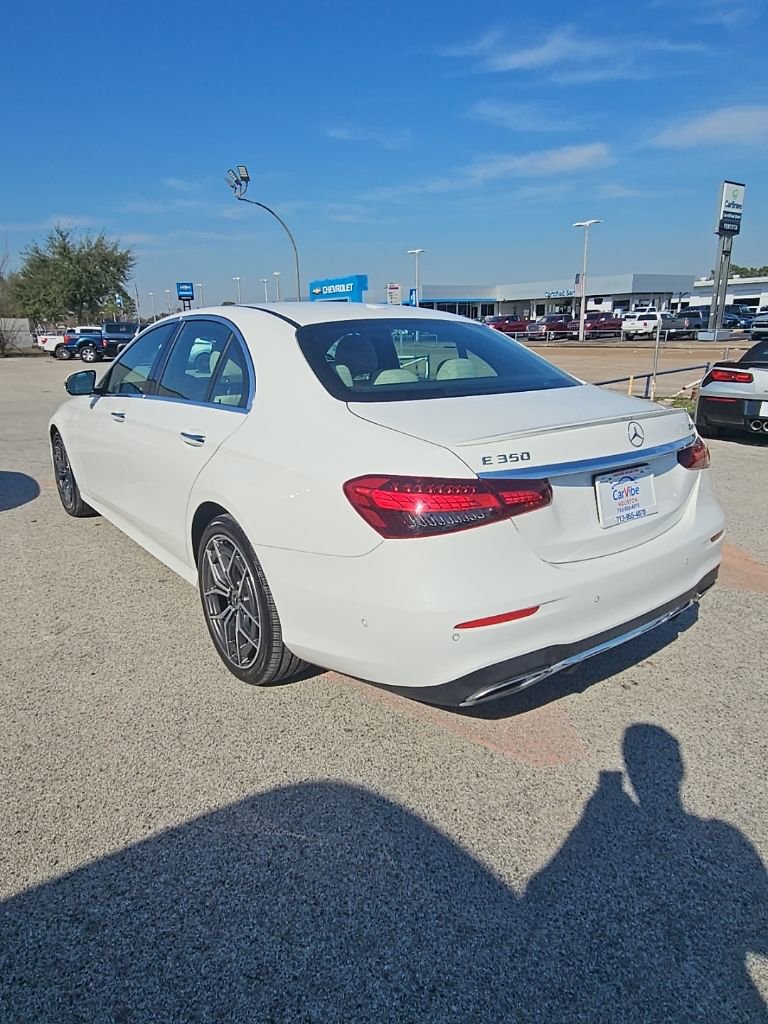 Used 2022 Mercedes-Benz E 350 4MATIC Sedan w/ AMG Line Exterior image 5