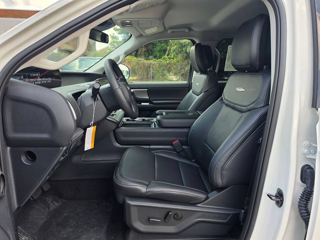 New 2027 Ford Expedition Platinum RWD image 9