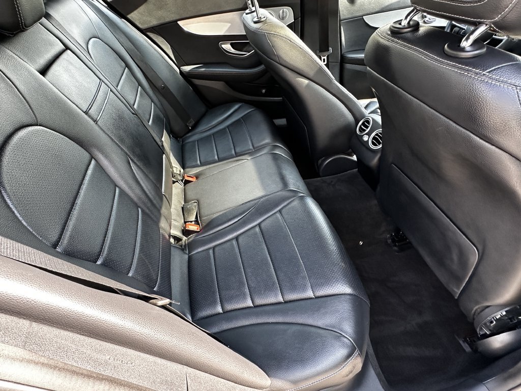 Used 2020 Mercedes-Benz C 300 Sedan image 18