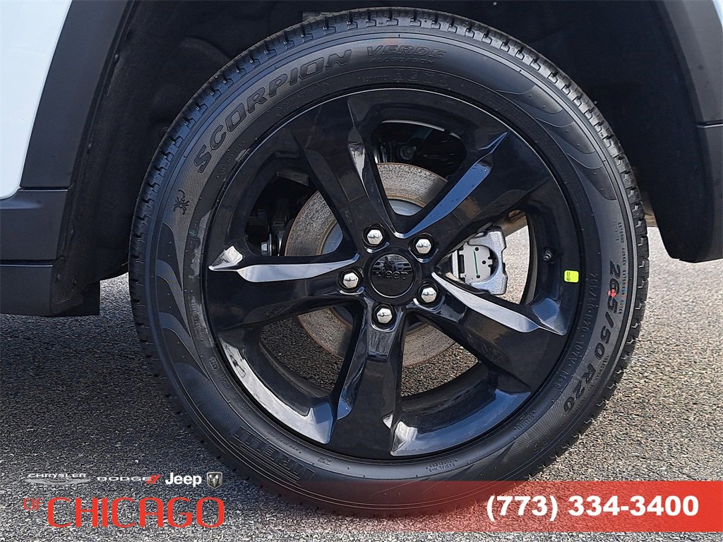 New 2026 Jeep Grand Cherokee Limited w/ Limited Altitude Package image 5