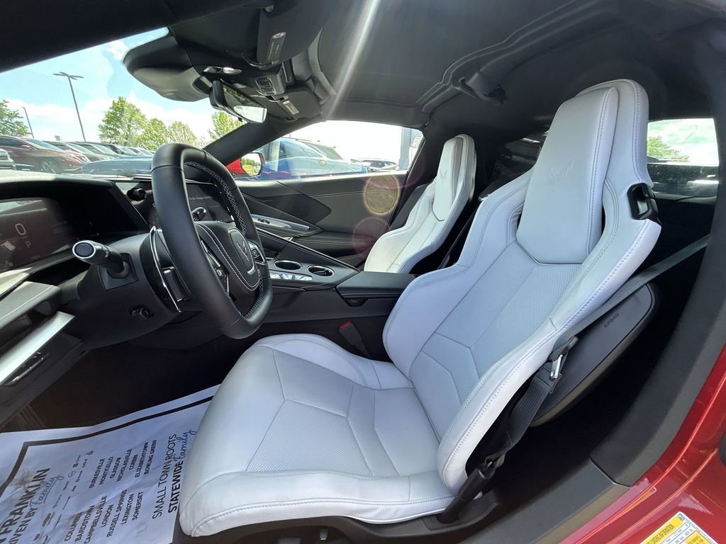 Used 2026 Chevrolet Corvette Stingray Coupe RWD image 17