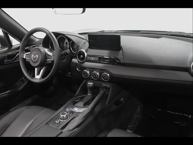 Certified 2025 MAZDA MX-5 Miata Grand Touring RWD image 18